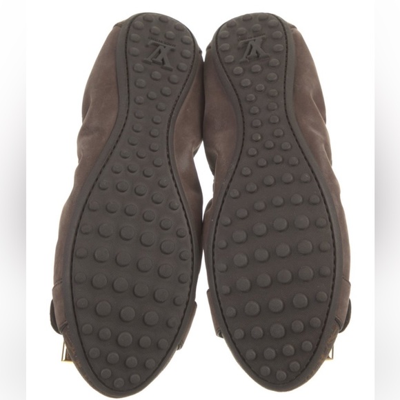 Louis Vuitton Monogram Flats - Picture 5 of 5